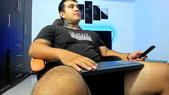 thiago  cp01 online show from 01/14/26, 03:32