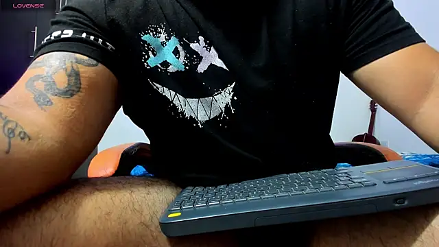 thiago  cp01 online show from 06/26/26, 02:39
