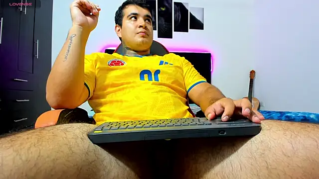 thiago  cp01 online show from 07/24/26, 02:51