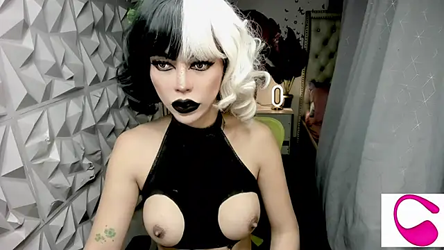 janecomander online show from 10/26/25, 05:41