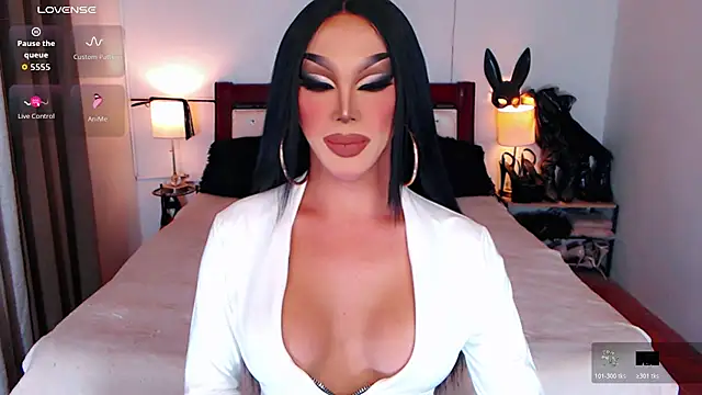 xQueenElektrax online show from 01/11/26, 05:36