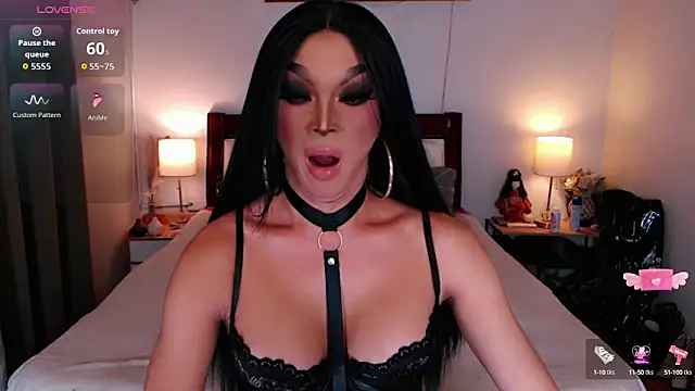 Snapshot of xQueenElektrax chatting on 09/15/25, 09:48 xQueenElektrax online show from 09/15/25, 09:48