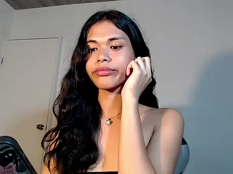 urcurlydiva online show from 11/02/25, 02:00