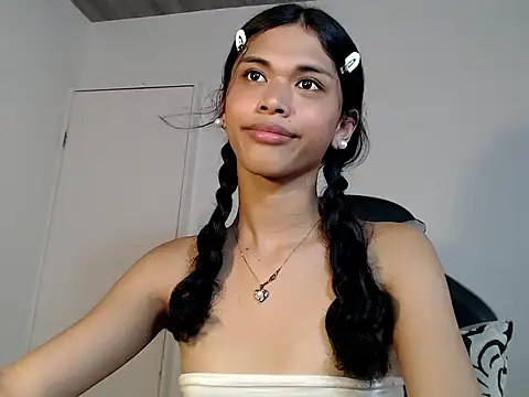 urcurlydiva online show from 11/13/25, 05:44