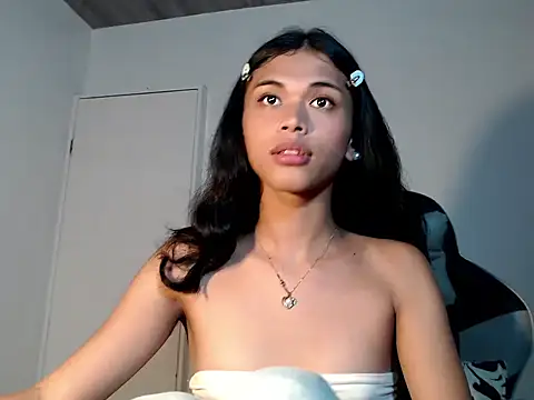 urcurlydiva online show from 11/12/25, 04:22