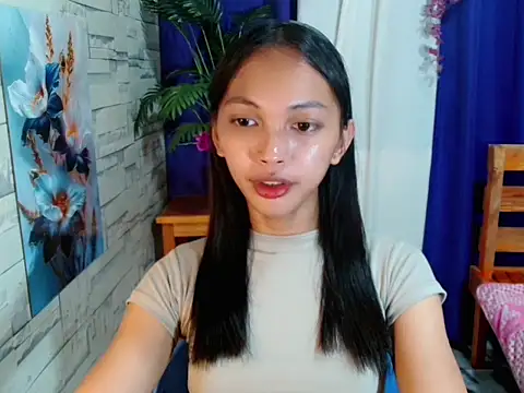 Snapshot of Simi_Ipit chatting on 06/22/26, 02:03 Simi Ipit online show from 06/22/26, 02:03