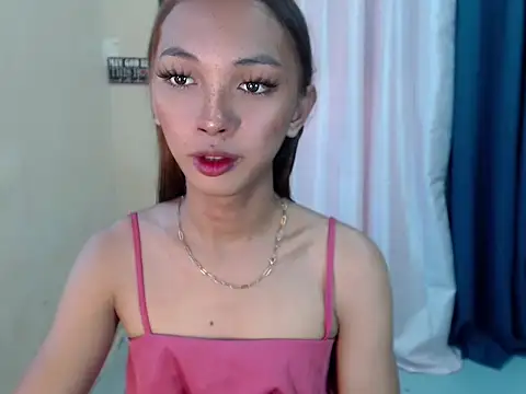 Snapshot of Simi_Ipit chatting on 05/06/26, 07:34 Simi Ipit online show from 05/06/26, 07:34