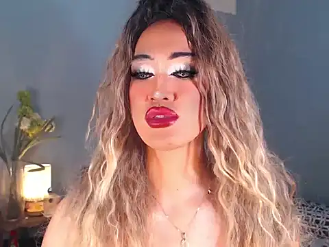 AleinaCroft online show from 12/05/25, 02:43