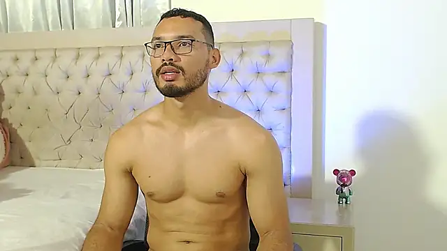 marcusblade online show from 11/25/25, 01:28