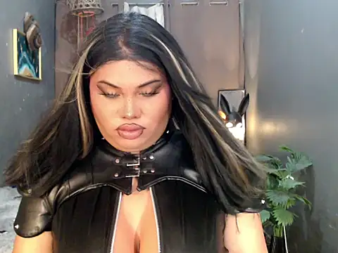 KitSmithCumerr online show from 05/18/26, 01:05