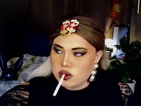 KitSmithCumerr online show from 12/02/25, 11:45