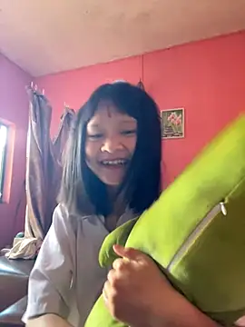 Snapshot of Daisy018 chatting on 09/23/25, 06:42 Daisy018 online show from 09/23/25, 06:42