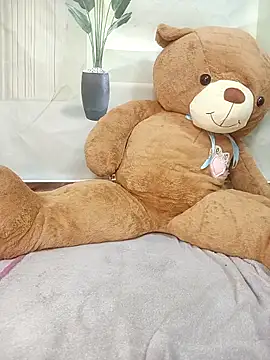 Snapshot of Lam-Di chatting on 01/07/26, 06:02 Lam-Di online show from 01/07/26, 06:02