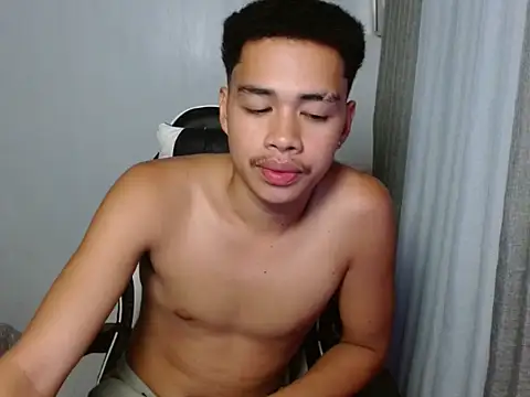 curlyasian njxx online show from 07/09/26, 04:06