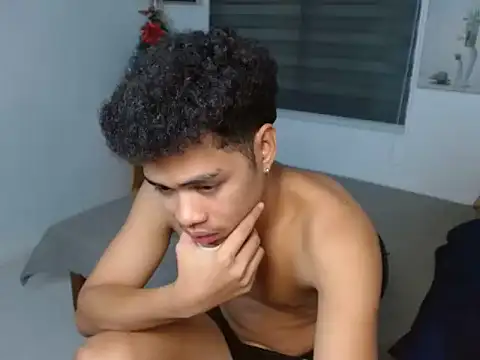 curlyasian njxx online show from 12/20/25, 05:10