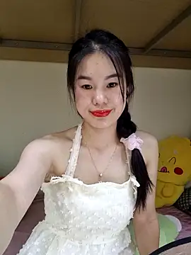 Snapshot of Baby-ladytits2025 chatting on 10/08/25, 04:14 Baby-ladytits2025 online show from 10/08/25, 04:14