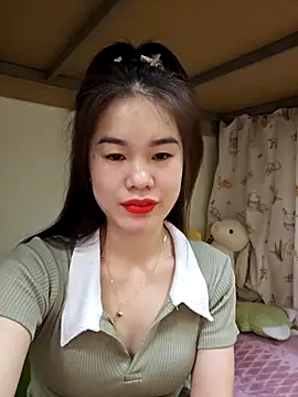 Baby-ladytits2025 online show from 12/20/25, 04:43