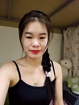 Baby-ladytits2025 online show from 11/18/25, 03:48