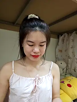 Baby-ladytits2025 online show from 12/18/25, 04:11