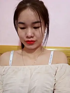 Baby-ladytits2025 online show from 11/04/25, 02:48