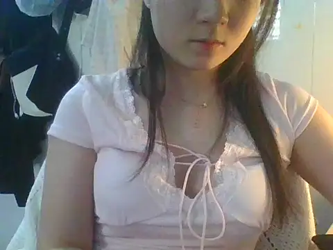Linzly online show from 04/07/26, 02:35