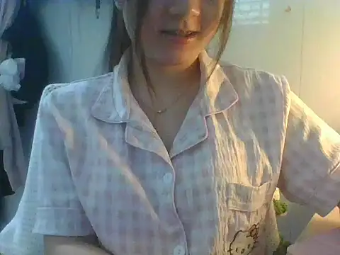 Linzly online show from 04/05/26, 02:29