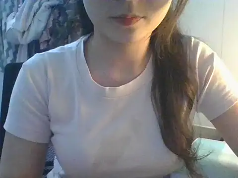 Linzly online show from 10/20/25, 04:40