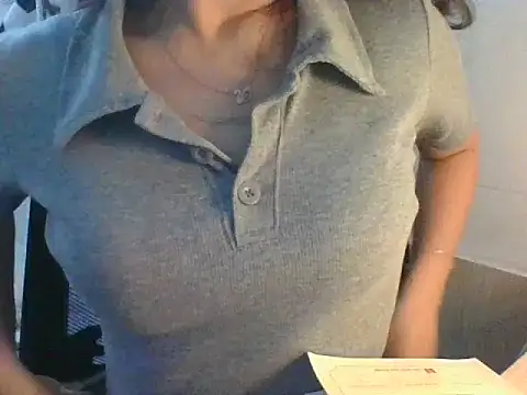 Linzly online show from 09/25/25, 04:13