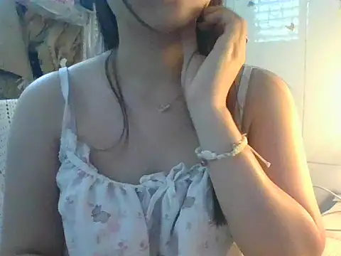 Linzly online show from 03/24/26, 02:44