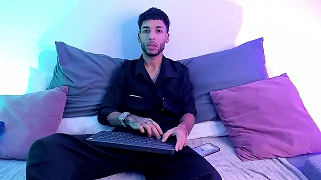 Thiagoferreti online show from 06/25/26, 04:32