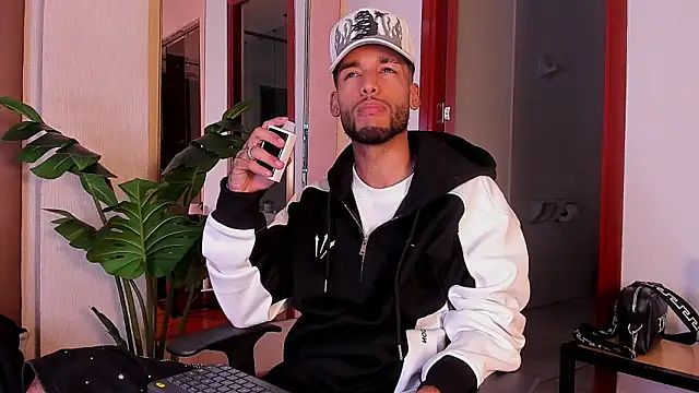 Thiagoferreti online show from 03/20/26, 03:18