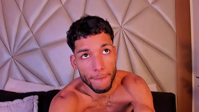 Thiagoferreti online show from 03/28/26, 12:39