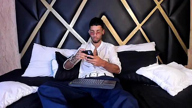 Thiagoferreti online show from 02/26/26, 03:39