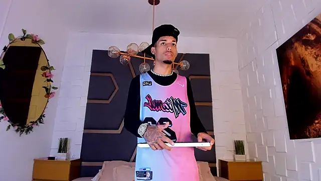 Thiagoferreti online show from 11/27/25, 07:25