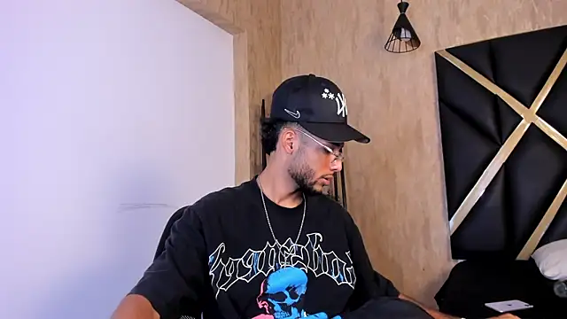 Thiagoferreti online show from 03/12/26, 03:45