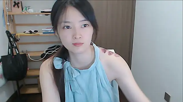 Snapshot of Mimi-cnbaby chatting on 07/04/26, 02:43 Mimi-cnbaby online show from 07/04/26, 02:43
