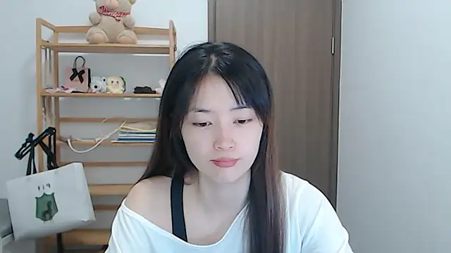Snapshot of Mimi-cnbaby chatting on 05/04/26, 01:25 Mimi-cnbaby online show from 05/04/26, 01:25