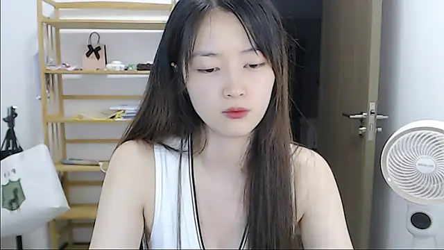 Snapshot of Mimi-cnbaby chatting on 05/20/26, 02:25 Mimi-cnbaby online show from 05/20/26, 02:25