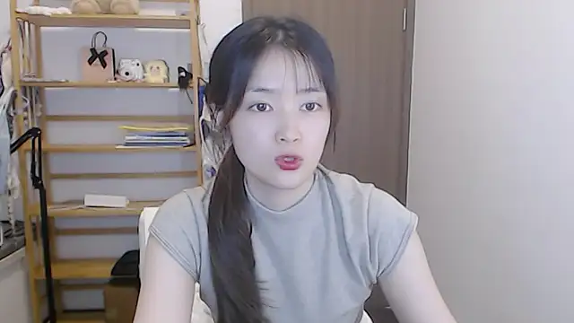 Mimi-cnbaby online show from 04/11/26, 11:25