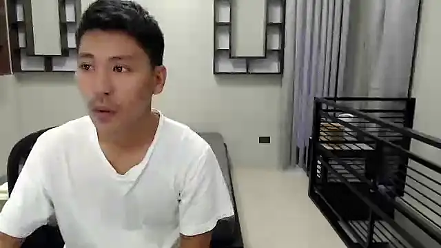 hot derfs27 online show from 10/19/25, 12:46