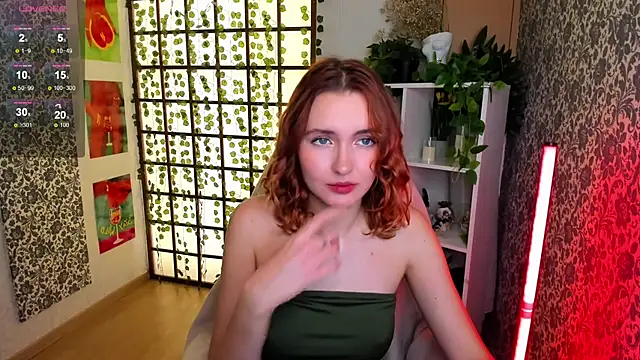Snapshot of Elis_Cherry chatting on 10/14/25, 01:50 Elis Cherry online show from 10/14/25, 01:50