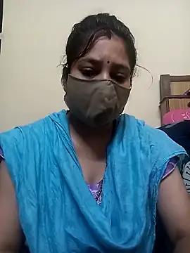 nisha sweet online show from 10/03/25, 09:33