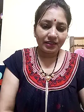 Snapshot of nisha_sweet chatting on 10/23/25, 01:10 nisha sweet online show from 10/23/25, 01:10