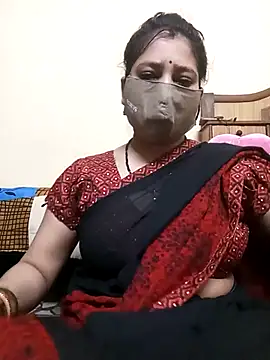 nisha sweet online show from 10/13/25, 11:23