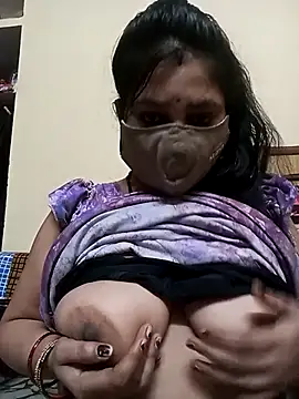nisha sweet online show from 10/18/25, 08:49