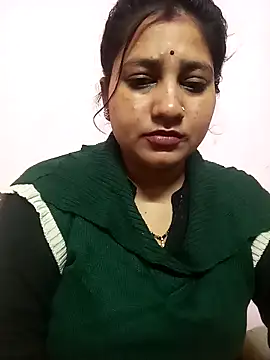 Snapshot of nisha_sweet chatting on 11/30/25, 03:24 nisha sweet online show from 11/30/25, 03:24