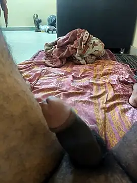 vichuhot online show from 12/16/25, 08:29