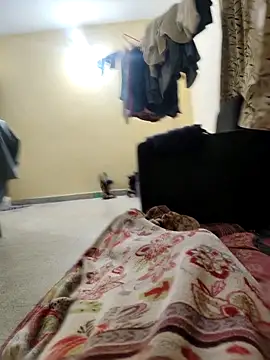 Snapshot of vichuhot chatting on 01/05/26, 06:33 vichuhot online show from 01/05/26, 06:33