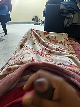 Snapshot of vichuhot chatting on 02/07/26, 07:44 vichuhot online show from 02/07/26, 07:44