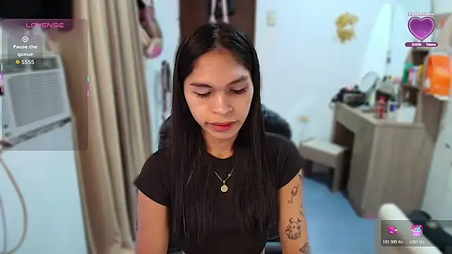 sexloverxxz online show from 12/23/25, 08:46